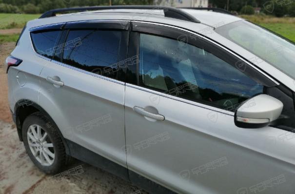 Дефлекторы окон (ветровики) Ford Kuga 2012-2021 ХРОМ.МОЛДИНГ (Форд Куга) Кобра Тюнинг