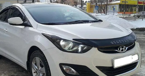 Дефлектор капота (мухобойка) HYUNDAI Elantra с 2010-2016 г.в. (короткий) (Хюндай Элантра) Вип Тюнинг